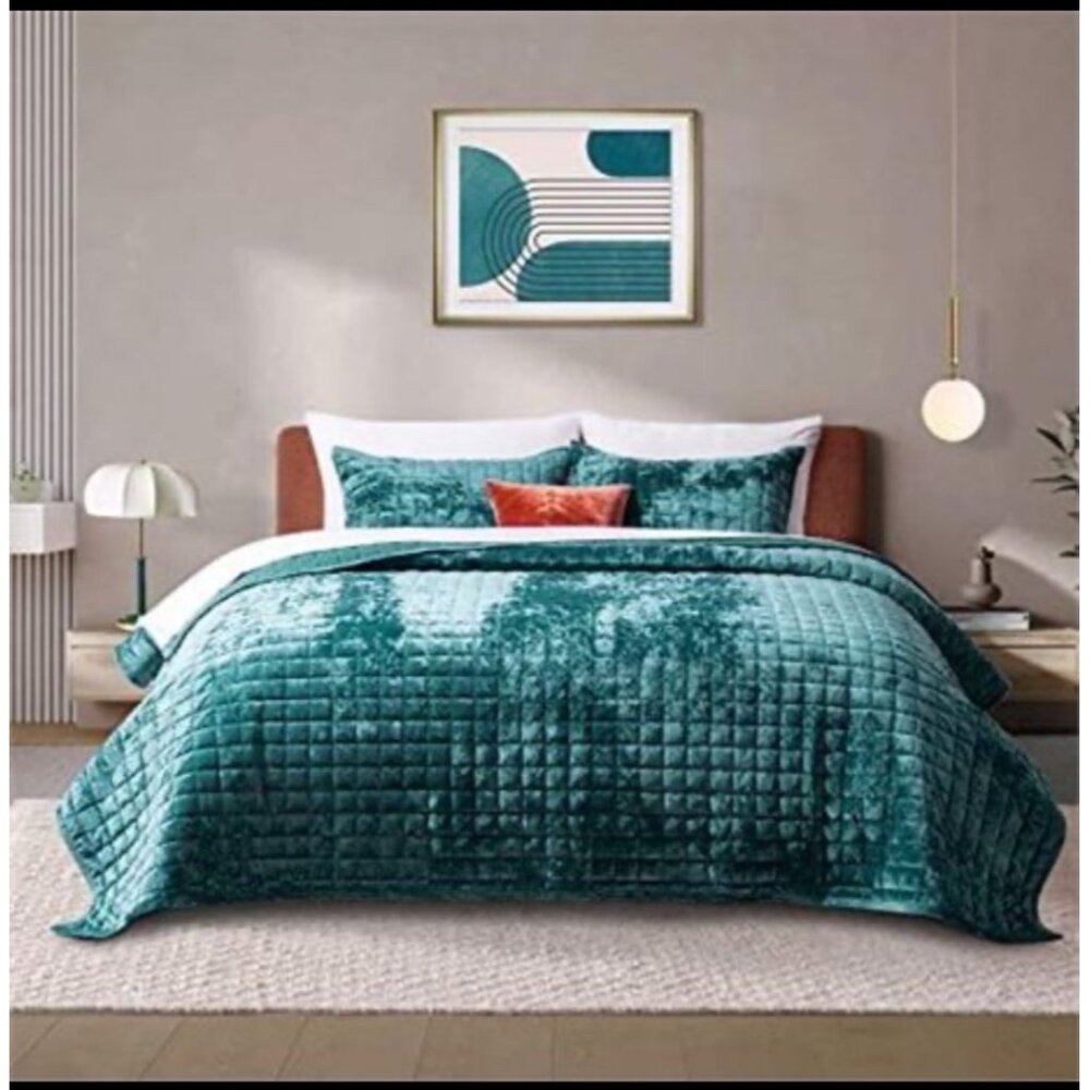 Velvet King Size 3-Piece Bedding Set - Teal Comforter With Pillow Shams Textured